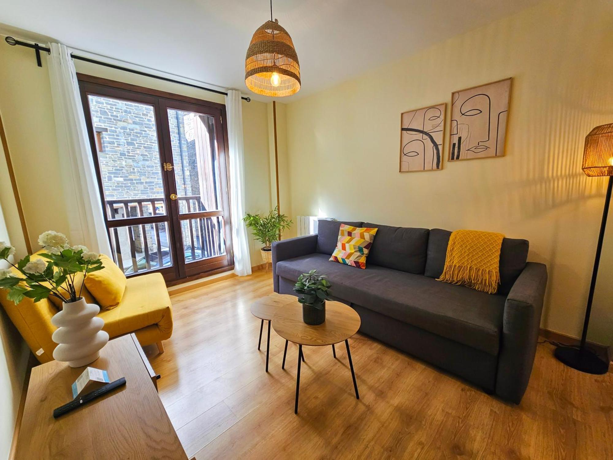 Apartamentos Escarrilla Suites 3000 Экстерьер фото